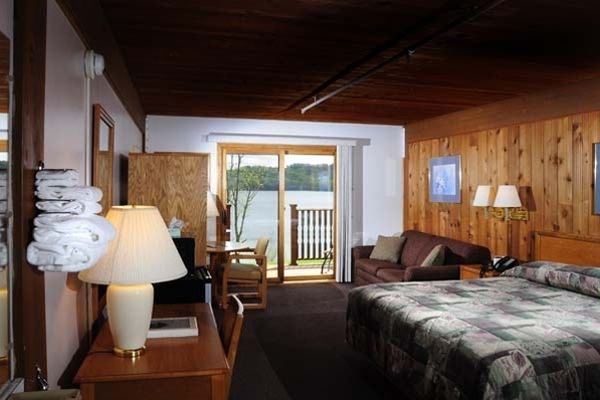 Hotel TYGART LAKE STATE PARK (Grafton)
